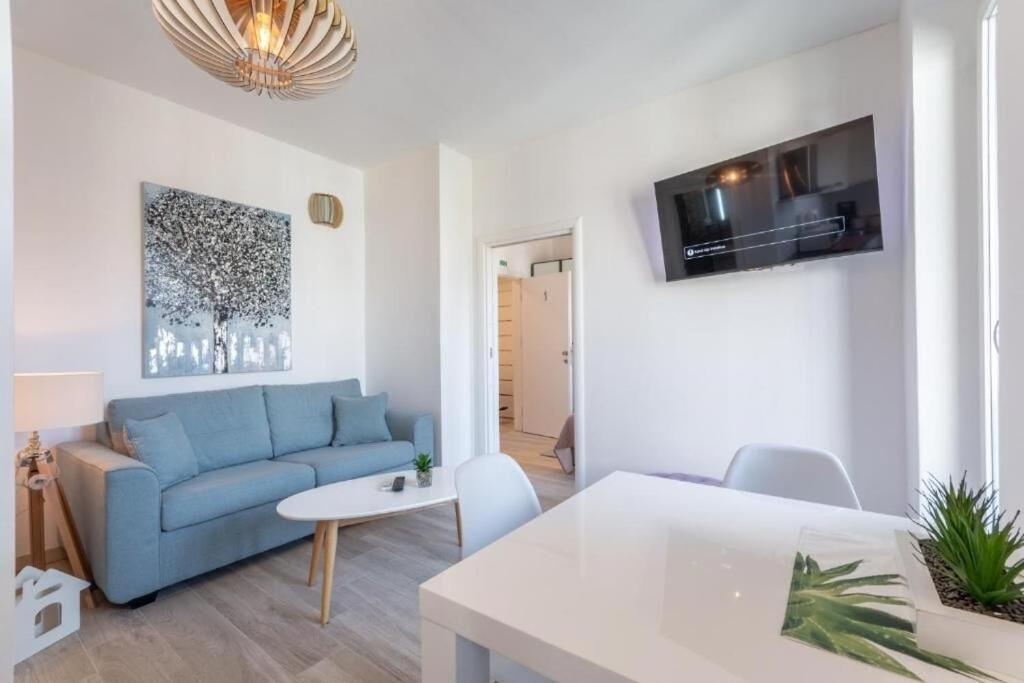Apartments And Room Poesia سبليت المظهر الخارجي الصورة